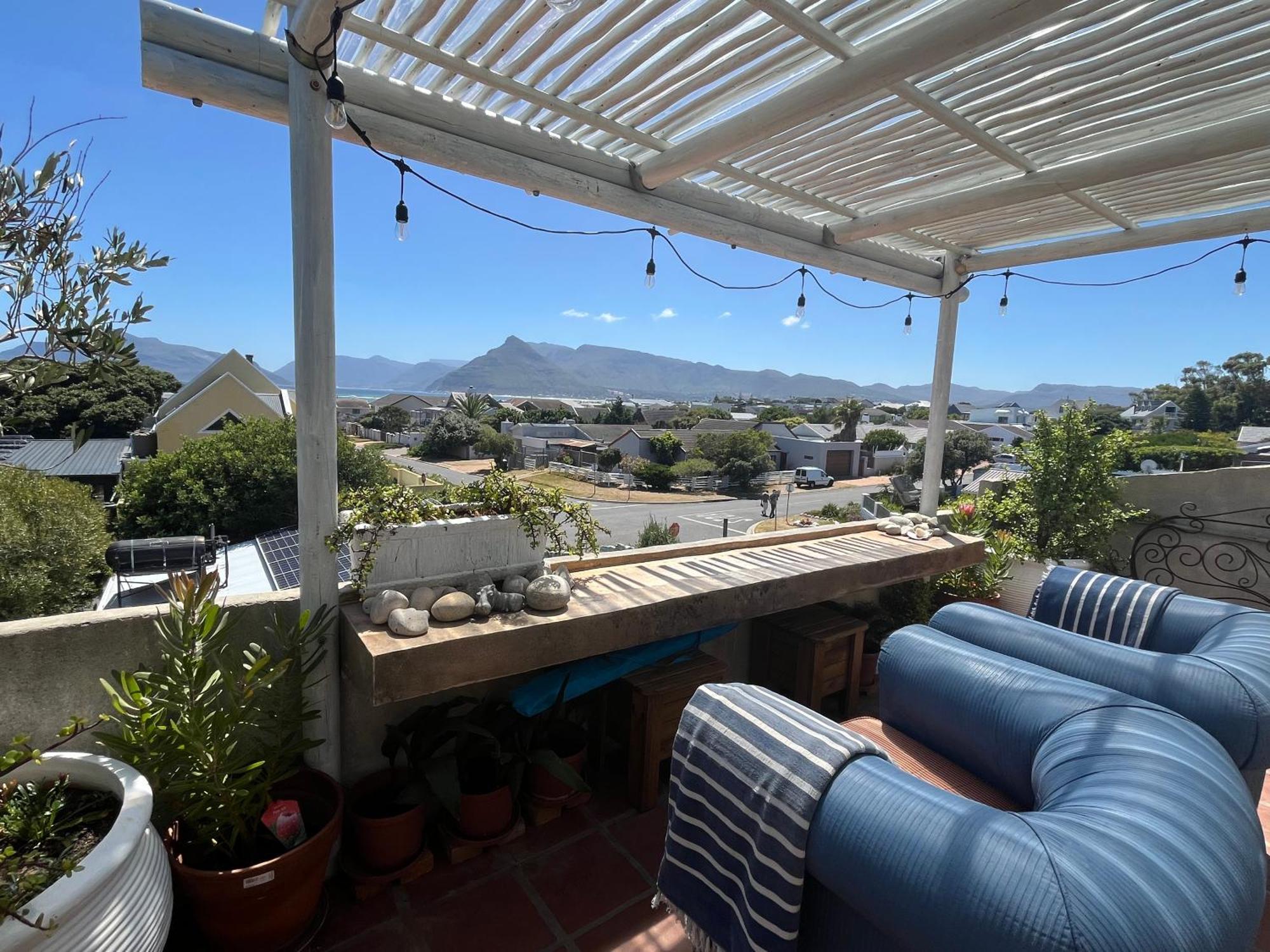 Storyhouse In Kommetjie Exterior photo