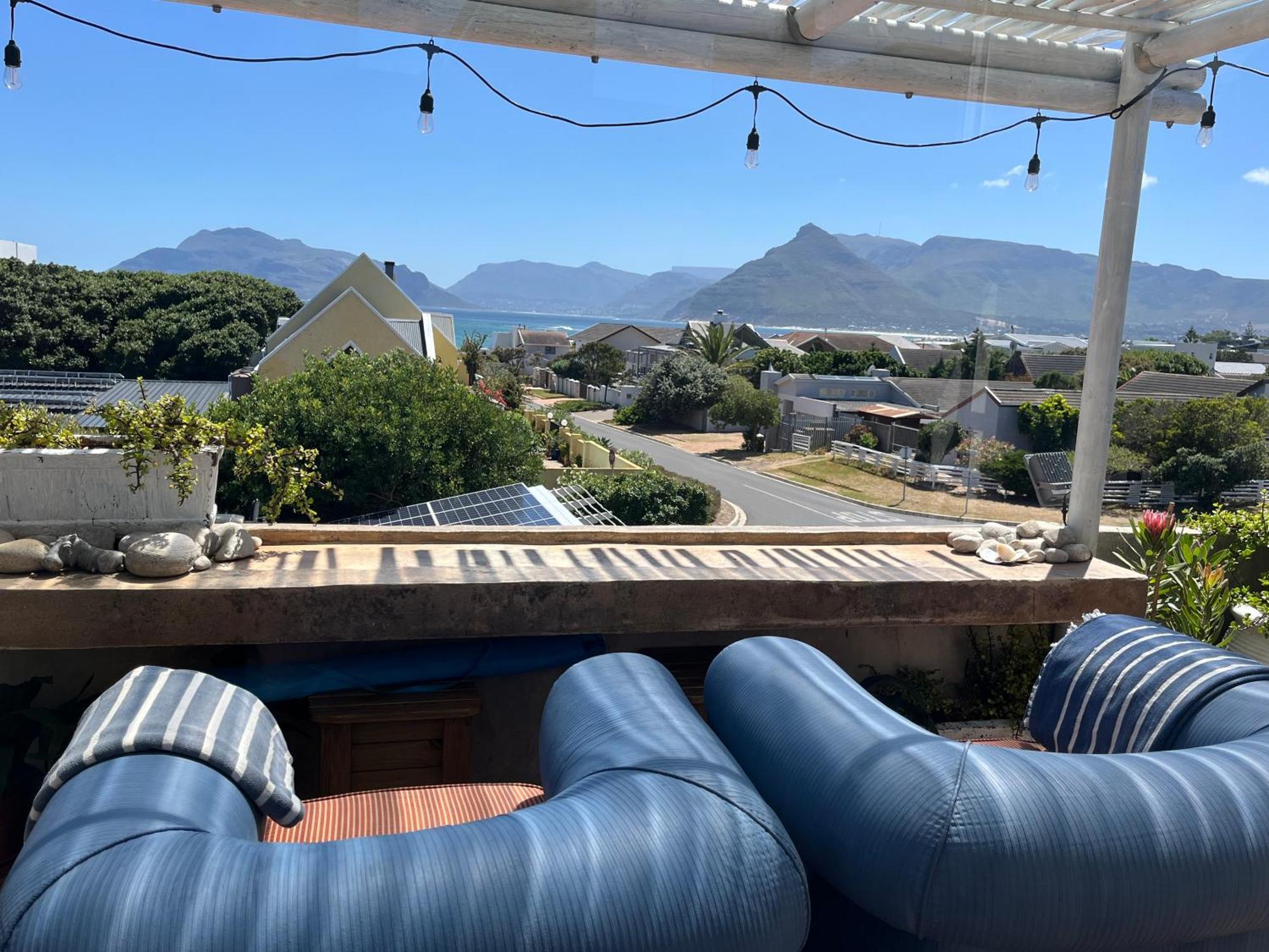 Storyhouse In Kommetjie Exterior photo